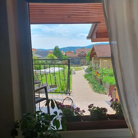 U Alenky Na Zahrade Smižany