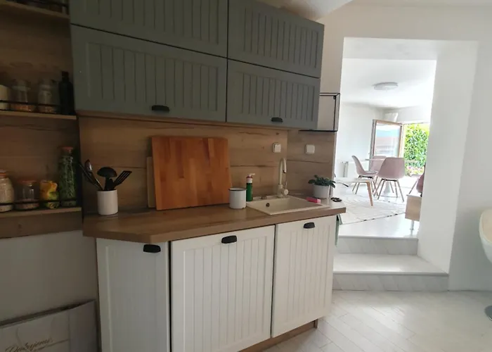 度假居 U Alenky Na Zahrade *